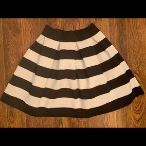Mid length express skirt